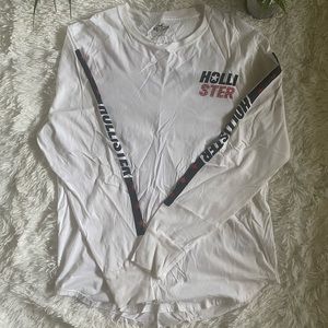 Hollister Men’s Long Sleeve Tee